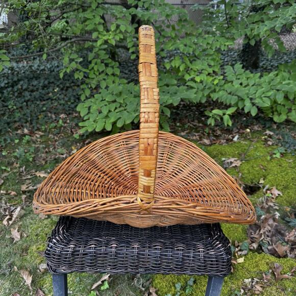 Unbranded Other - Wicker Gathering Basket Flowers Herbs Brown 18" x 21" X 17" Country Farm Vintage